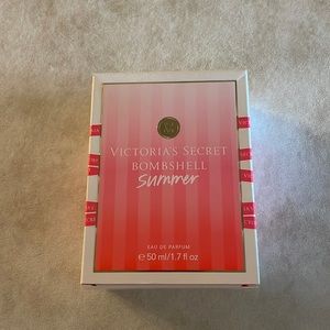 VS Bombshell perfume
